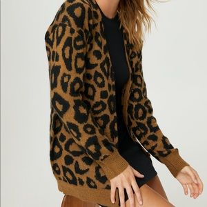 Aritzia TNA Utica Cardigan XS